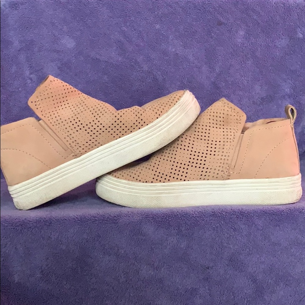 Dolce vita Tate platform cushion sole sneakers